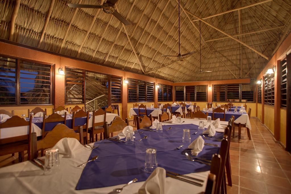 Windy Hill Resort San Ignacio Eksteriør bilde