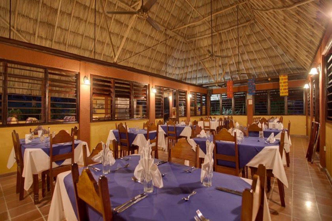 Windy Hill Resort San Ignacio Eksteriør bilde