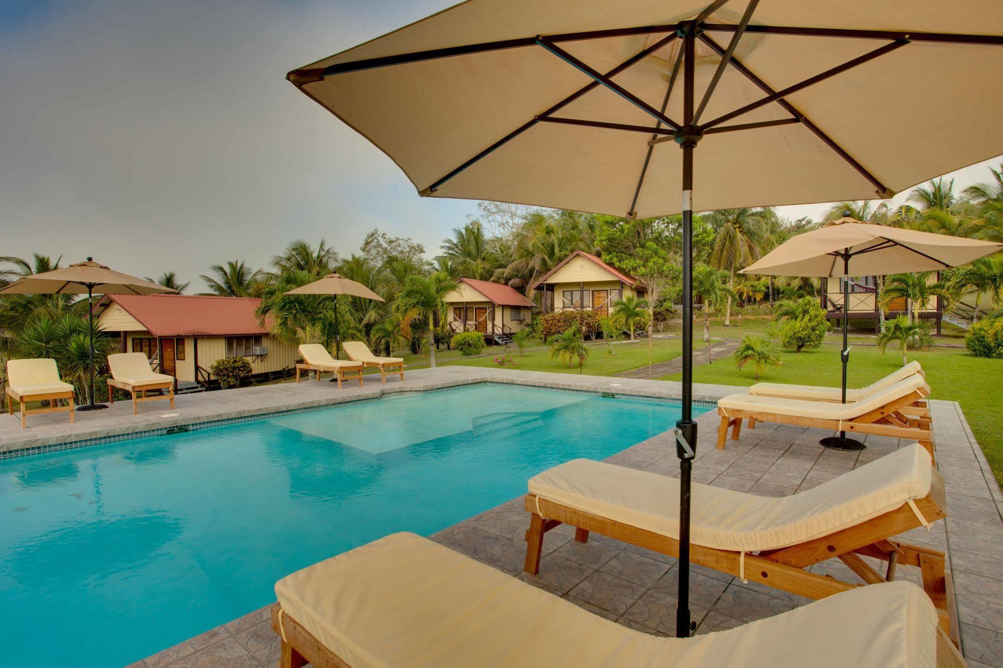 Windy Hill Resort San Ignacio Eksteriør bilde